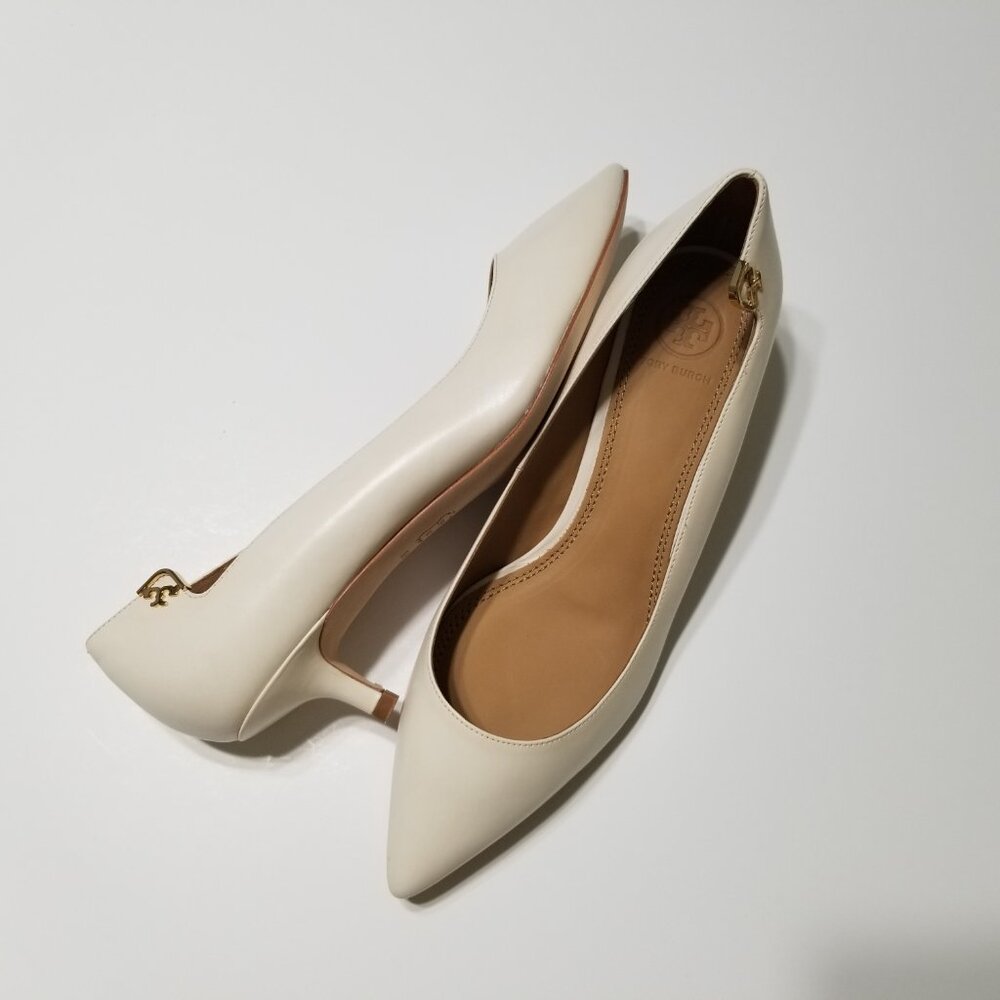 NIB Tory Burch Elizabeth Pump 40MM Leather Perfect Ivory Size 8.5 $278 - Picture 10 of 16